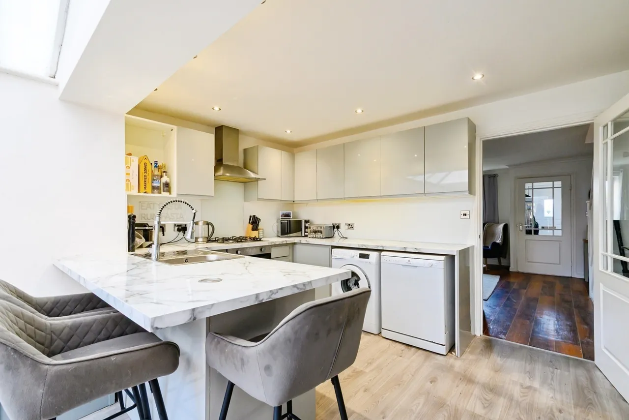 St. Johns Road, Worsley, Manchester, Greater Manchester, M28, photo 9