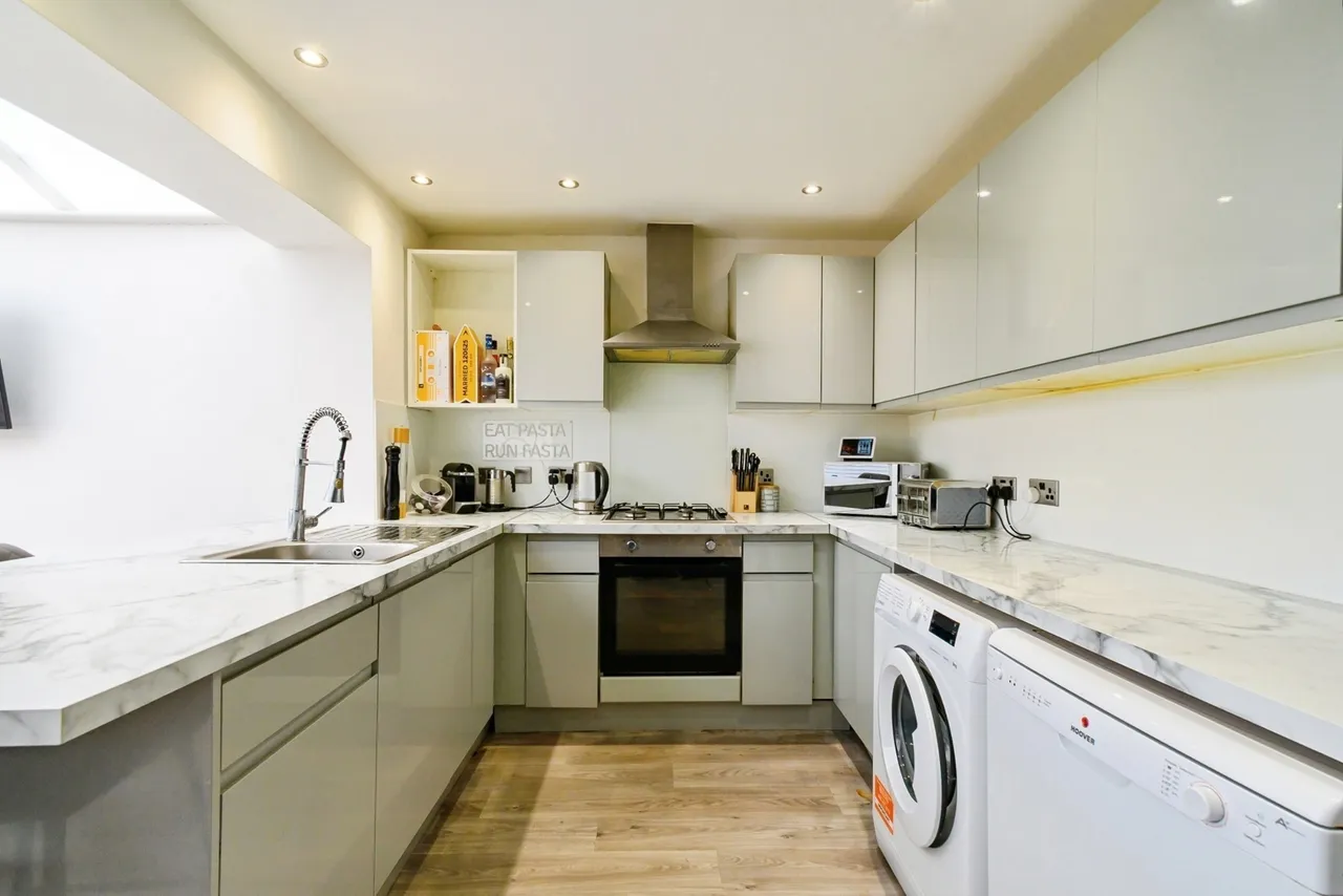 St. Johns Road, Worsley, Manchester, Greater Manchester, M28, photo 8