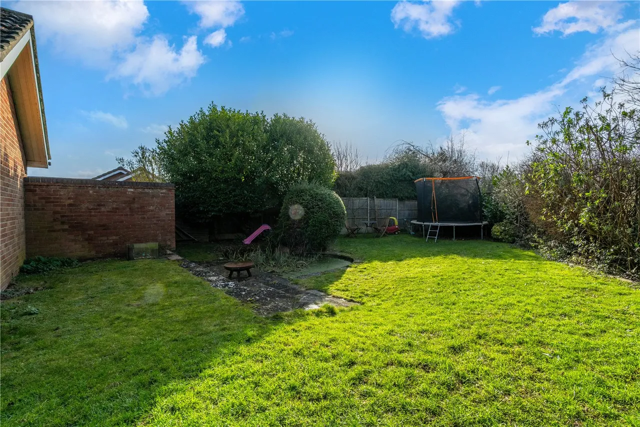 Wells Close, Grantham, Lincolnshire, NG31, photo 11