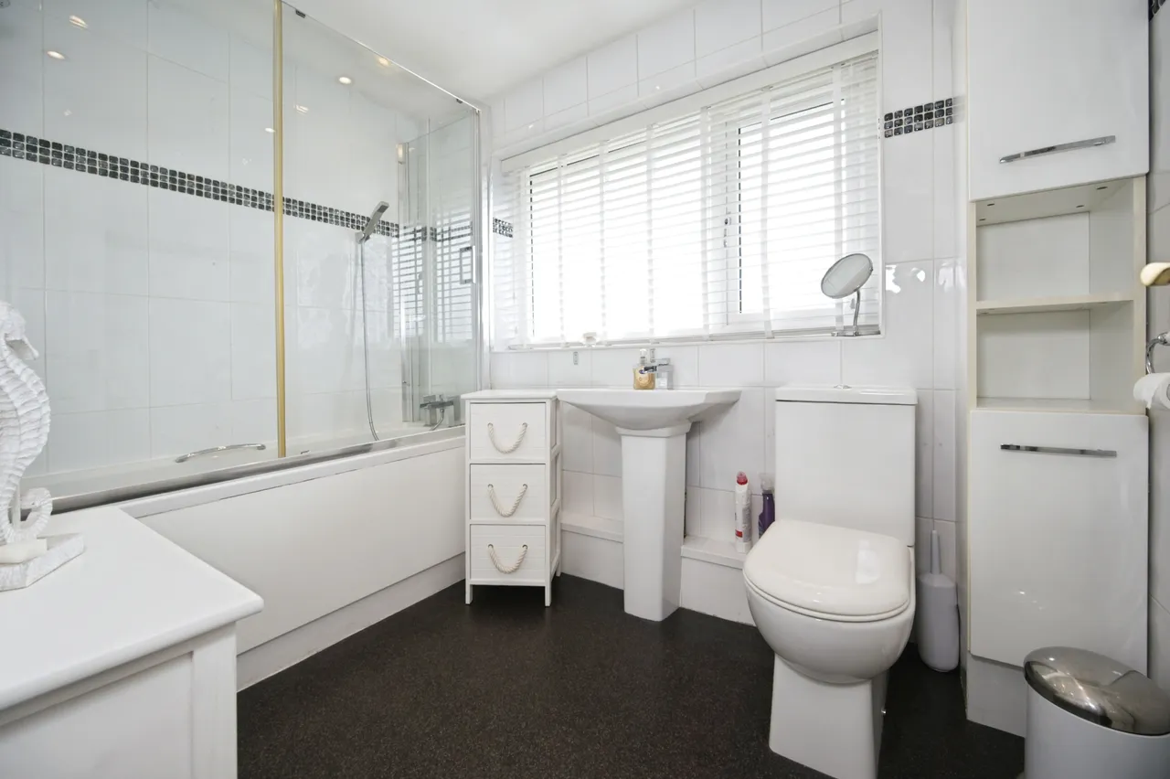 Traston Road, Newport, NP19, photo 12
