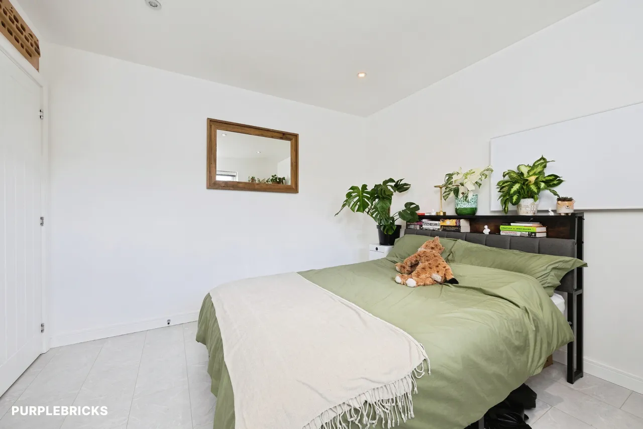 Worsdell Drive, Gateshead, NE8, photo 13