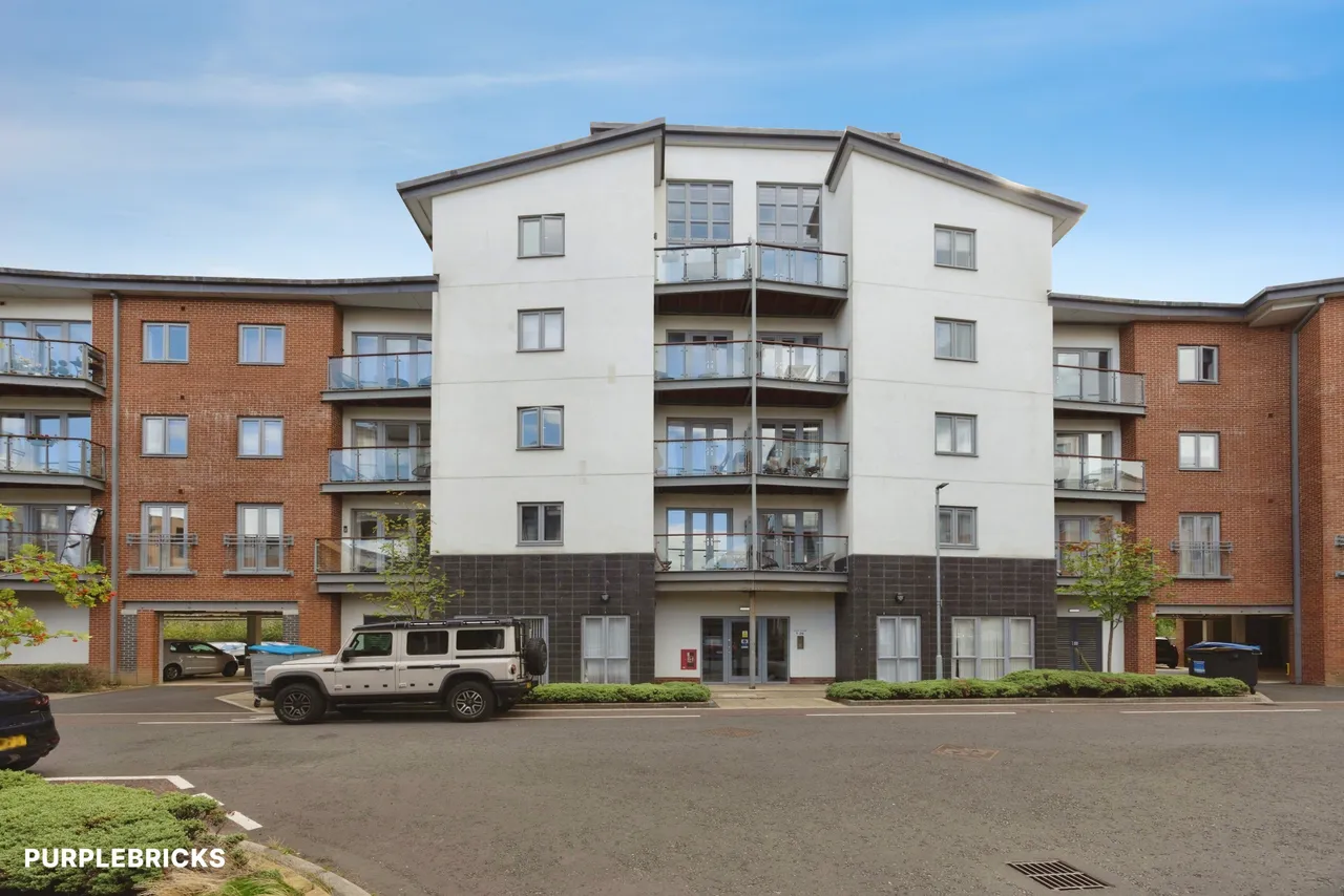 Worsdell Drive, Gateshead, NE8, photo 16