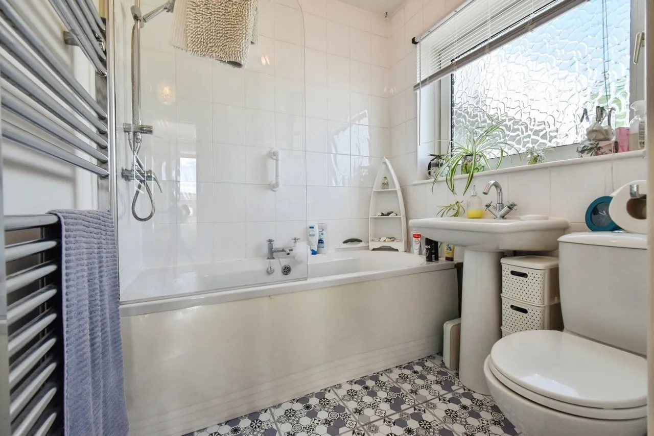 Penygarn Road, Tycroes, SA18, photo 15