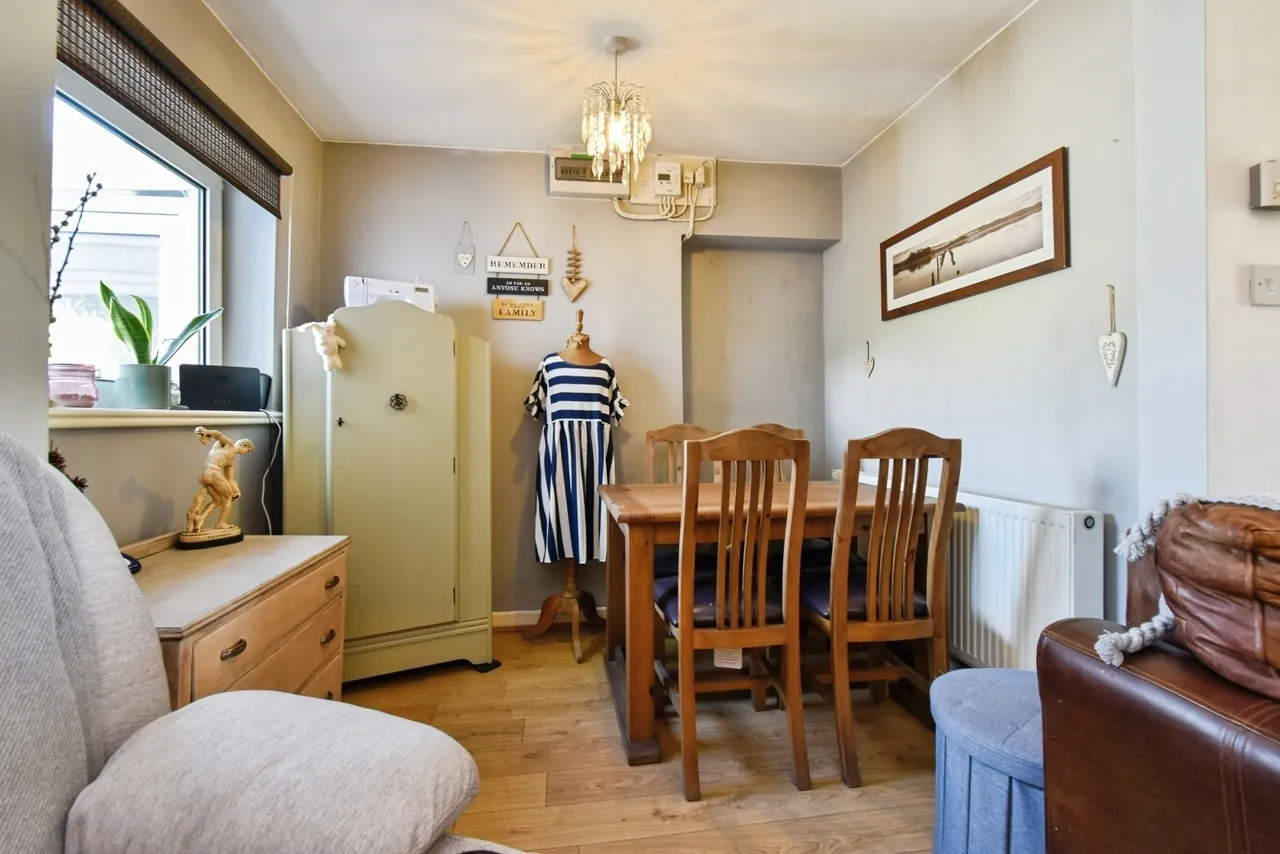 Penygarn Road, Tycroes, SA18, photo 11