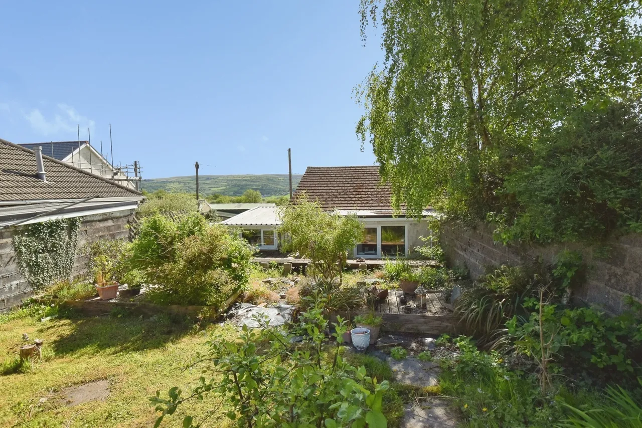 Penygarn Road, Tycroes, SA18, photo 8