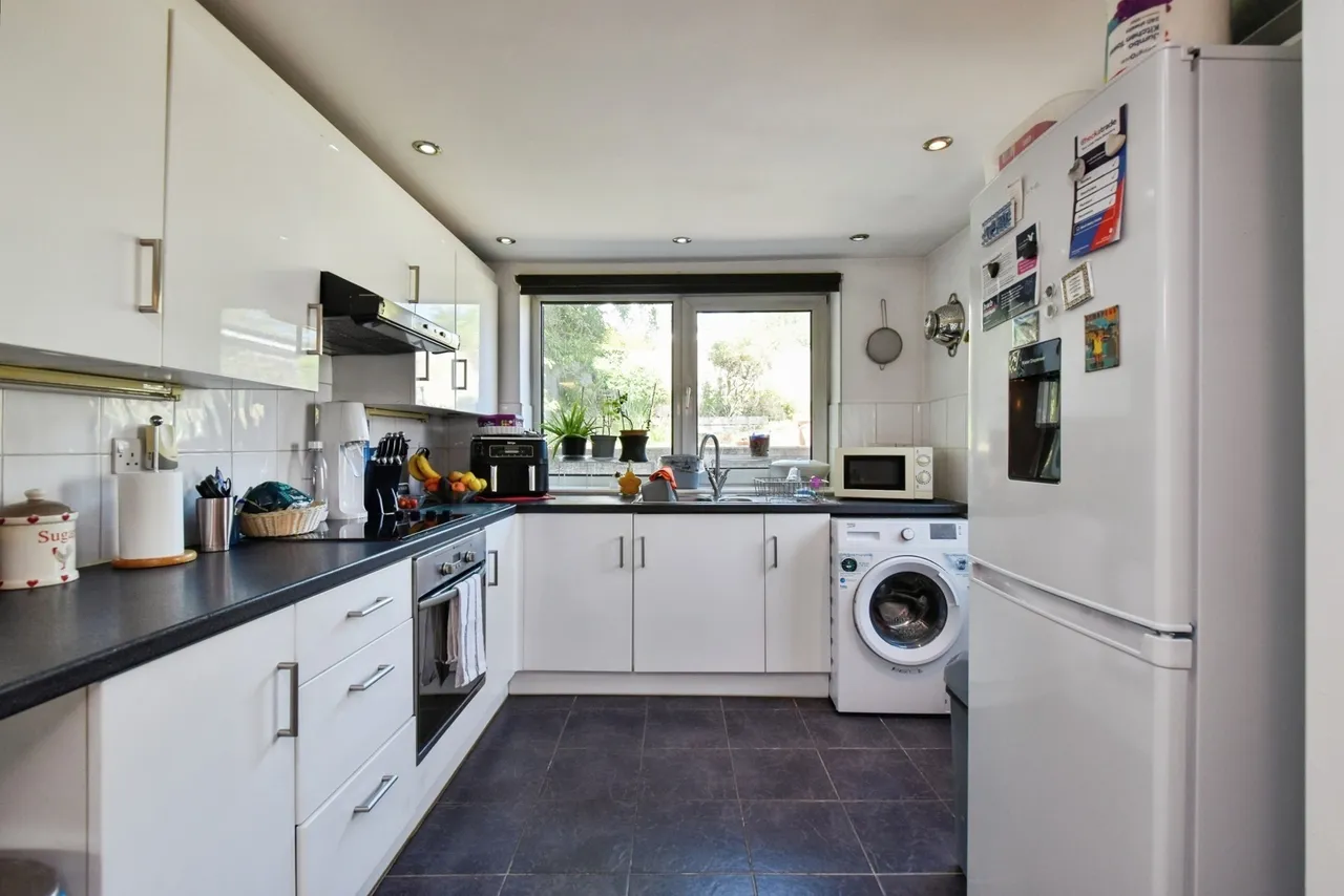 Penygarn Road, Tycroes, SA18, photo 5