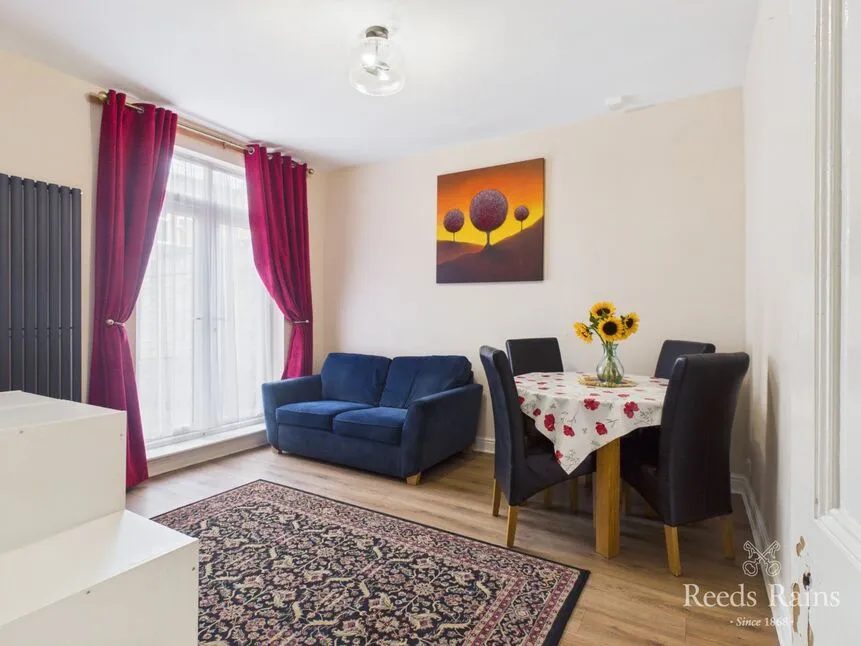 Castlereagh Road, Stockton-on-Tees, TS19, photo 3