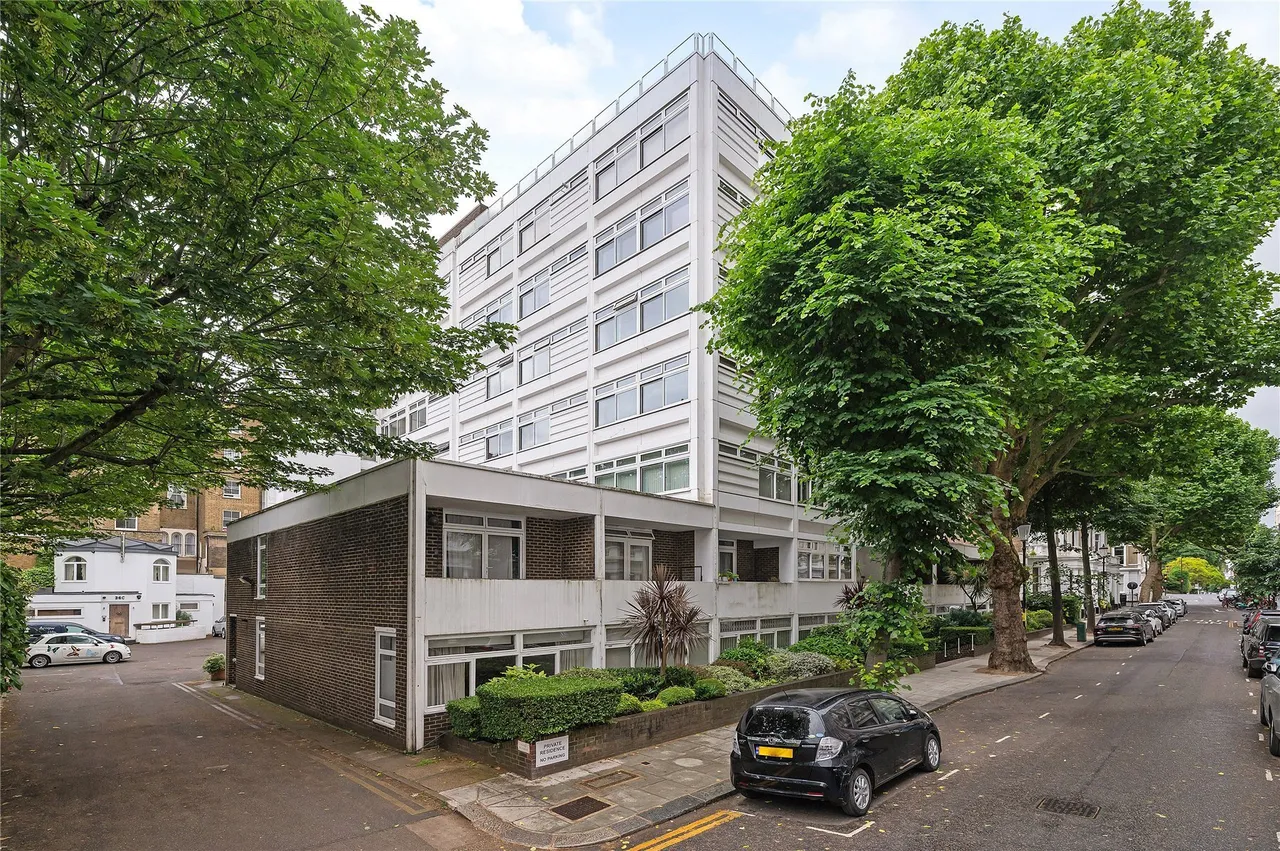 garage for sale, Linden Gardens, London, W2