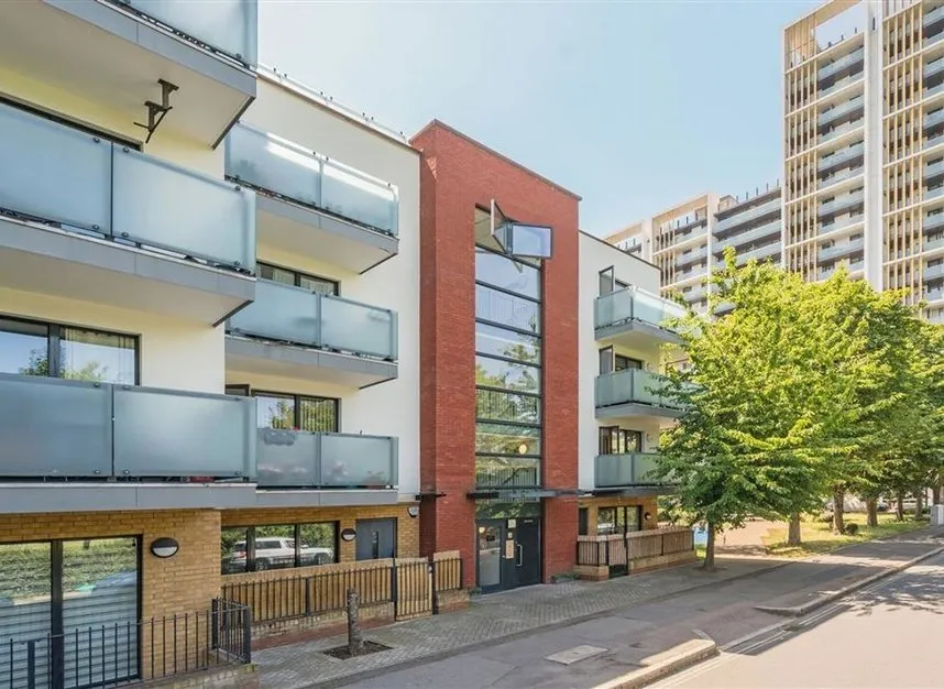 Robsart Street, Stockwell, SW9, photo 2