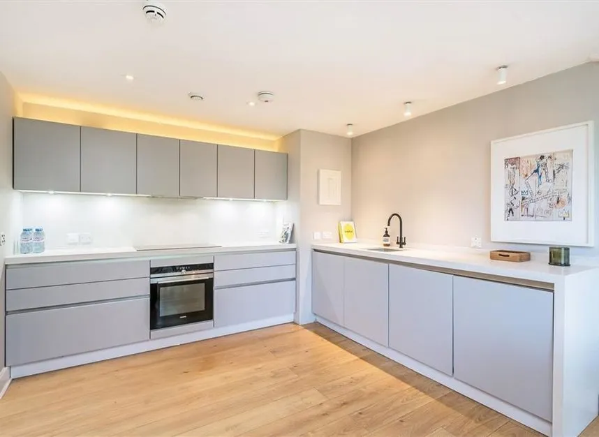 Robsart Street, Stockwell, SW9, photo 5