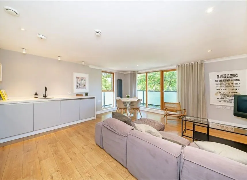 1 bed flat for sale — Robsart Street, Stockwell, SW9