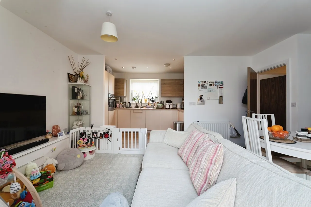 Handley Page Road, BARKING, Essex, IG11, photo 6