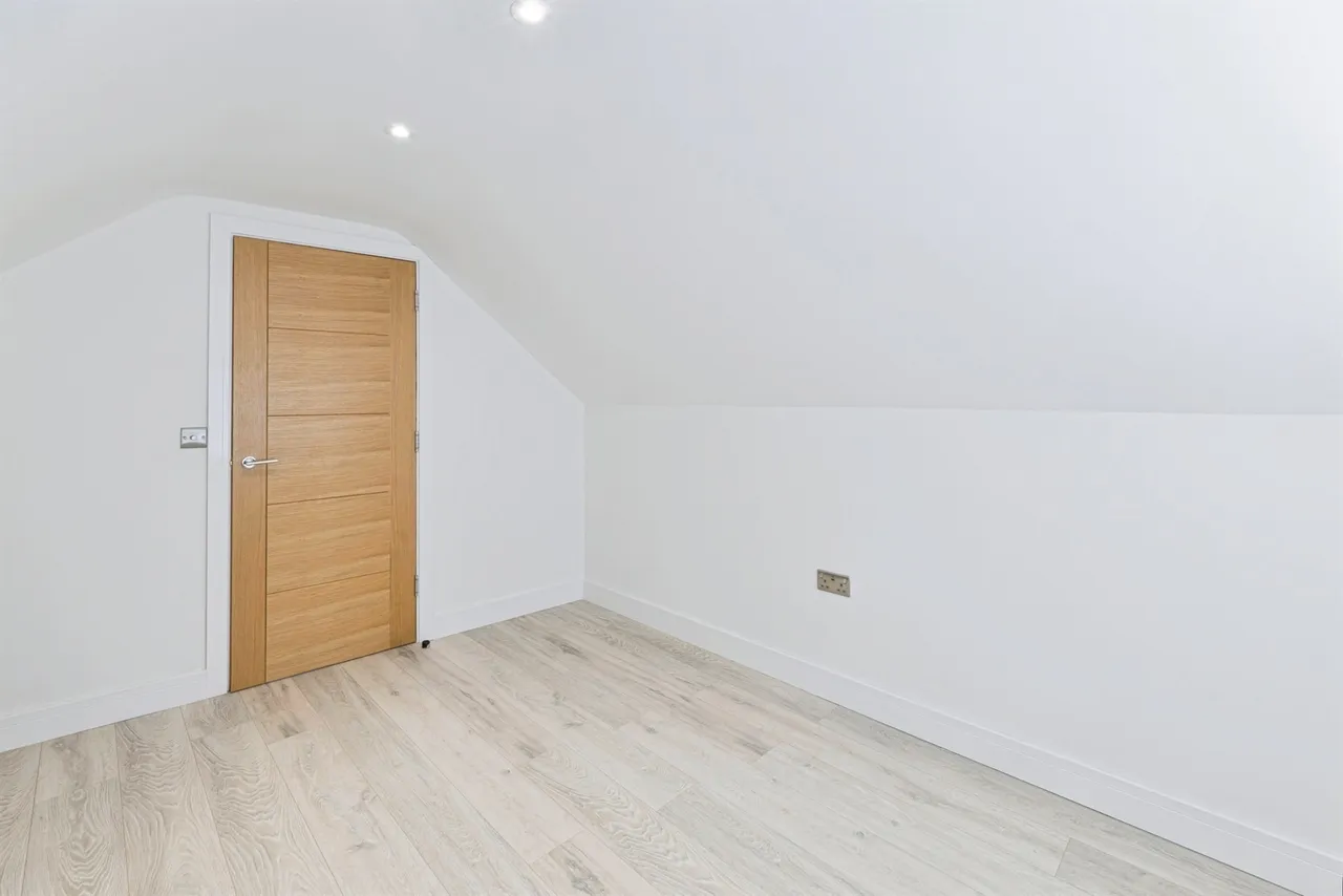 High Street, Woburn Sands, MK17, photo 16