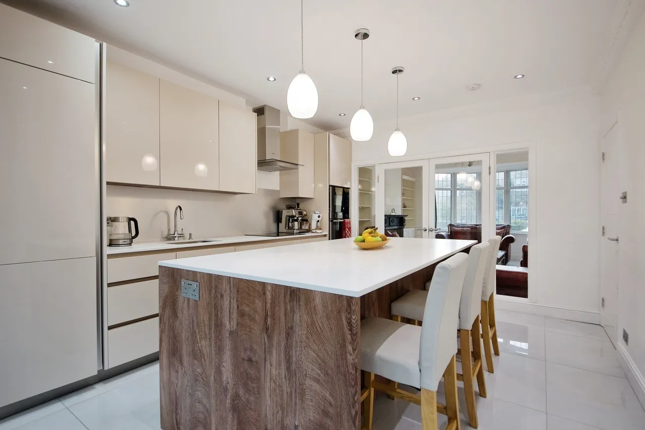 Wilmer Way, London, N14, photo 2