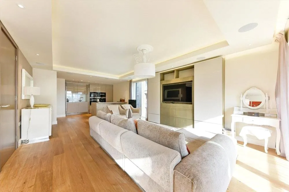 2 bed flat for sale — Thurstan Street, London, SW6 2GB
