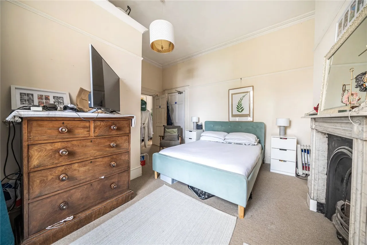 London Road, Cheltenham, GL52, photo 15