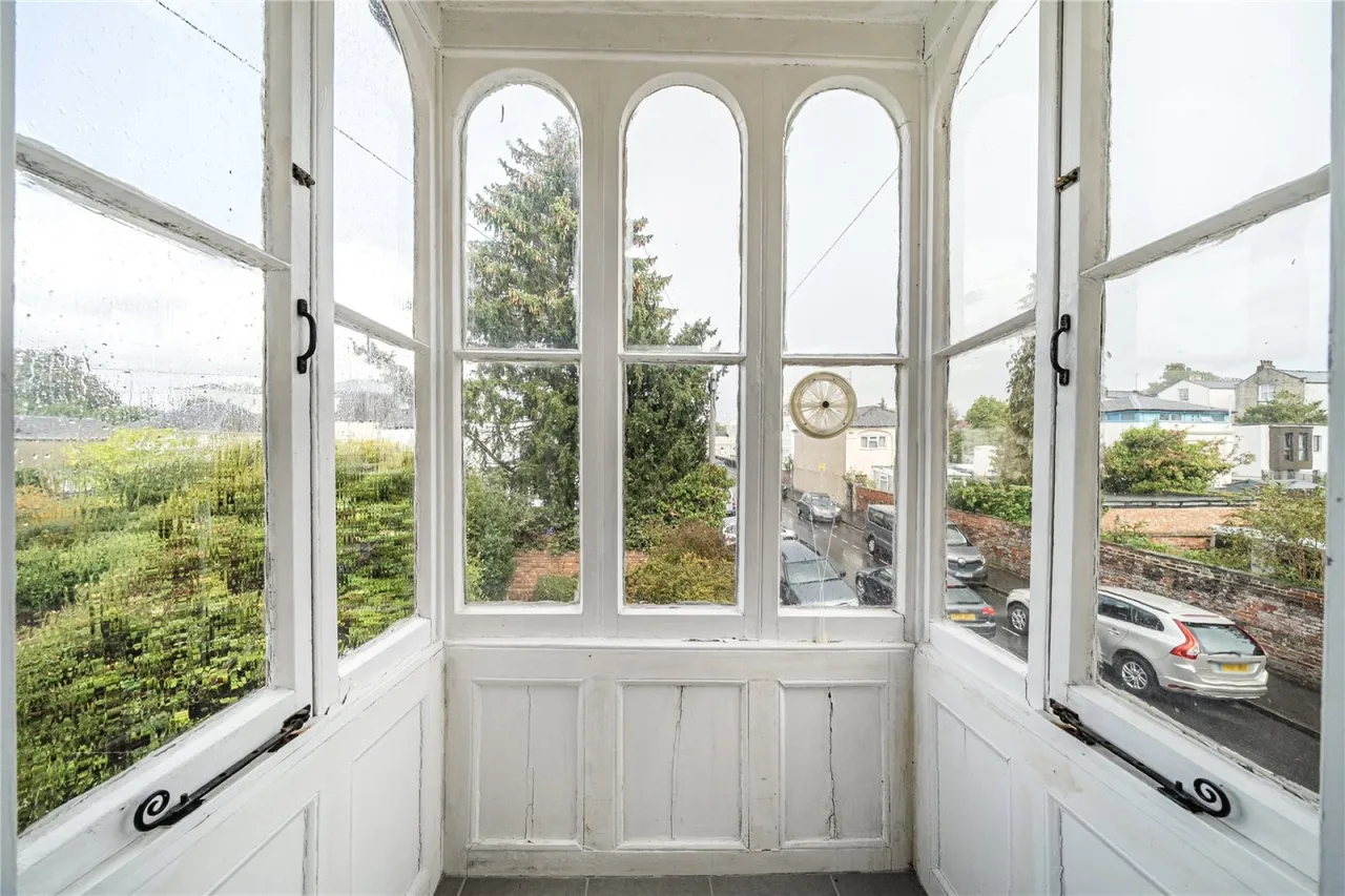 London Road, Cheltenham, GL52, photo 10