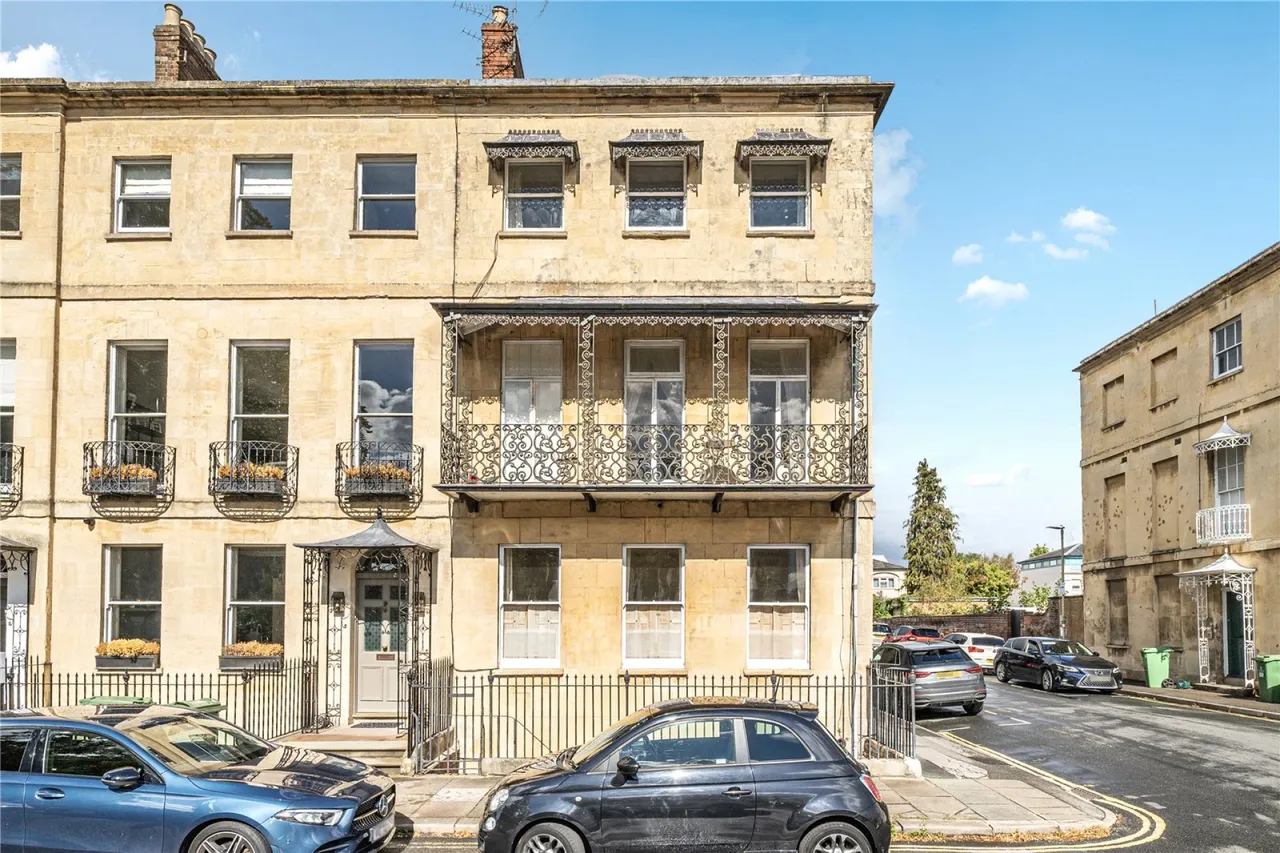 London Road, Cheltenham, GL52, photo 18