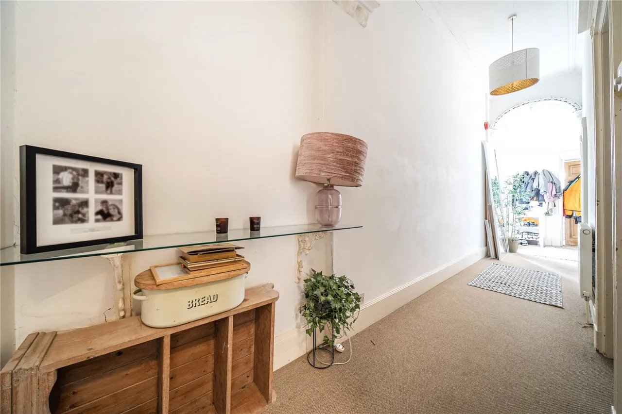London Road, Cheltenham, GL52, photo 13