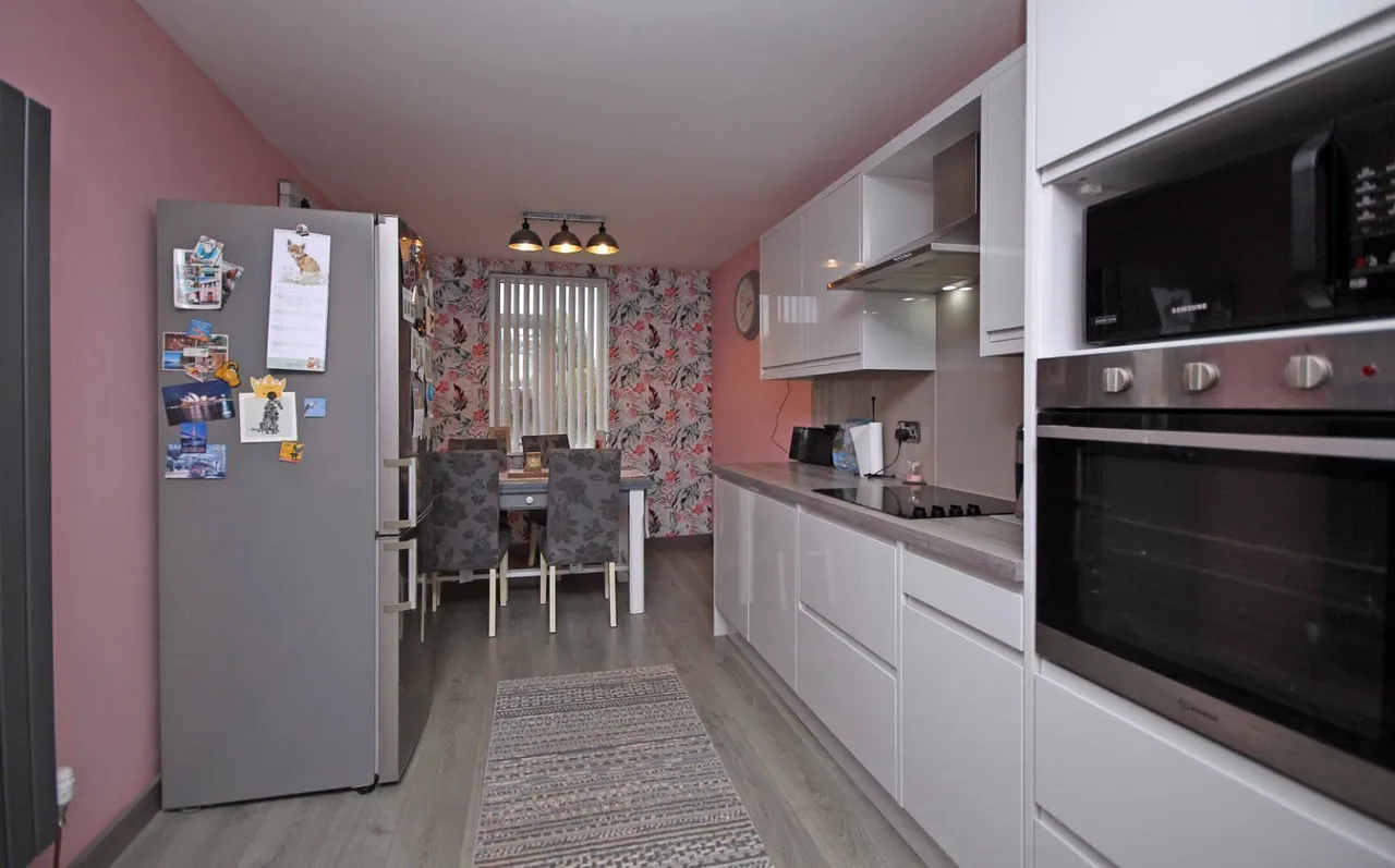 Minffordd Road, Caergeiliog, photo 5