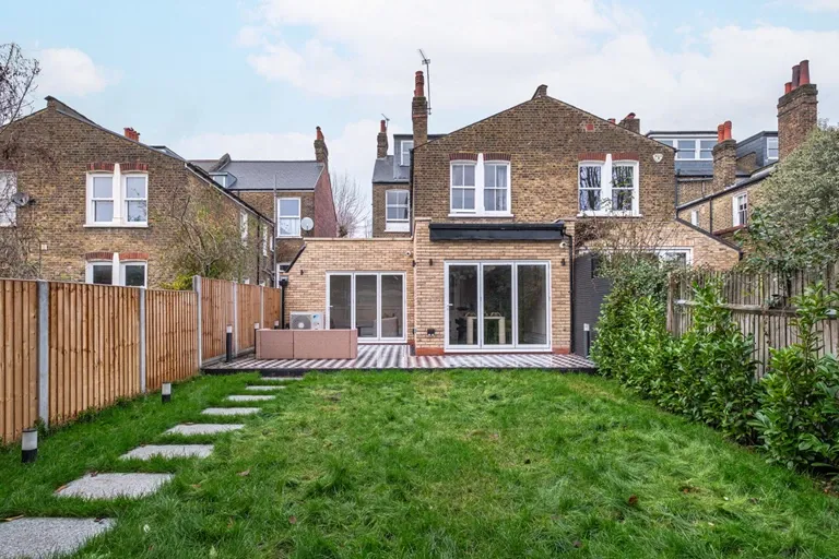 Chevening Road, Queens Park, NW6 6DY, photo 2