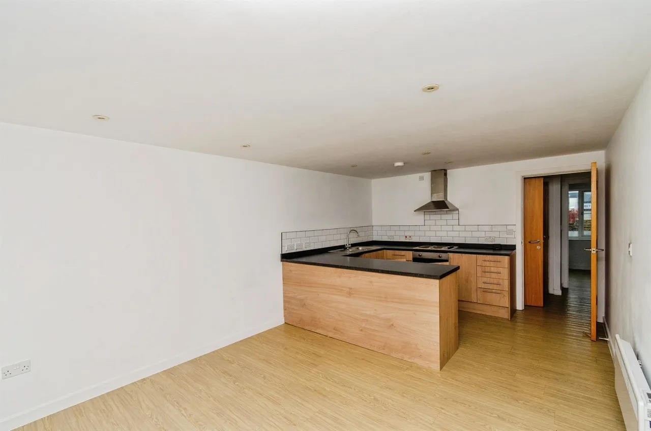 Acorn Street, Willenhall, WV13, photo 4
