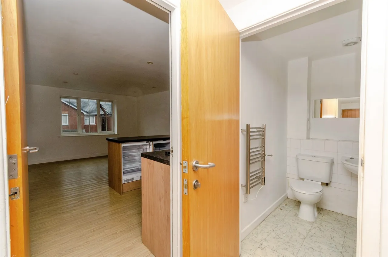 Acorn Street, Willenhall, WV13, photo 6