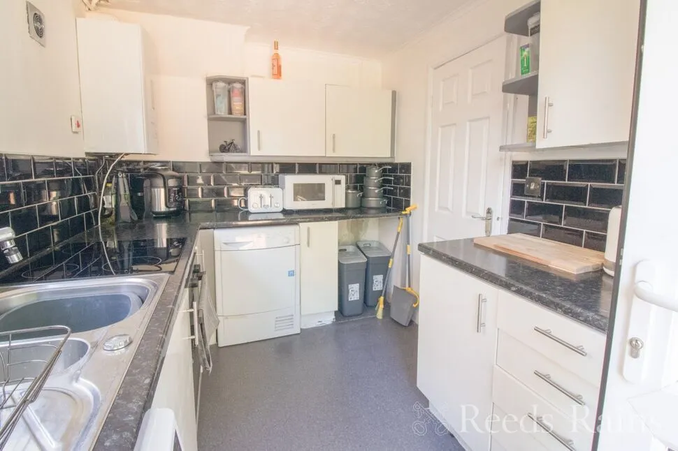 Starbeck Drive, Little Sutton, Cheshire, CH66, photo 12