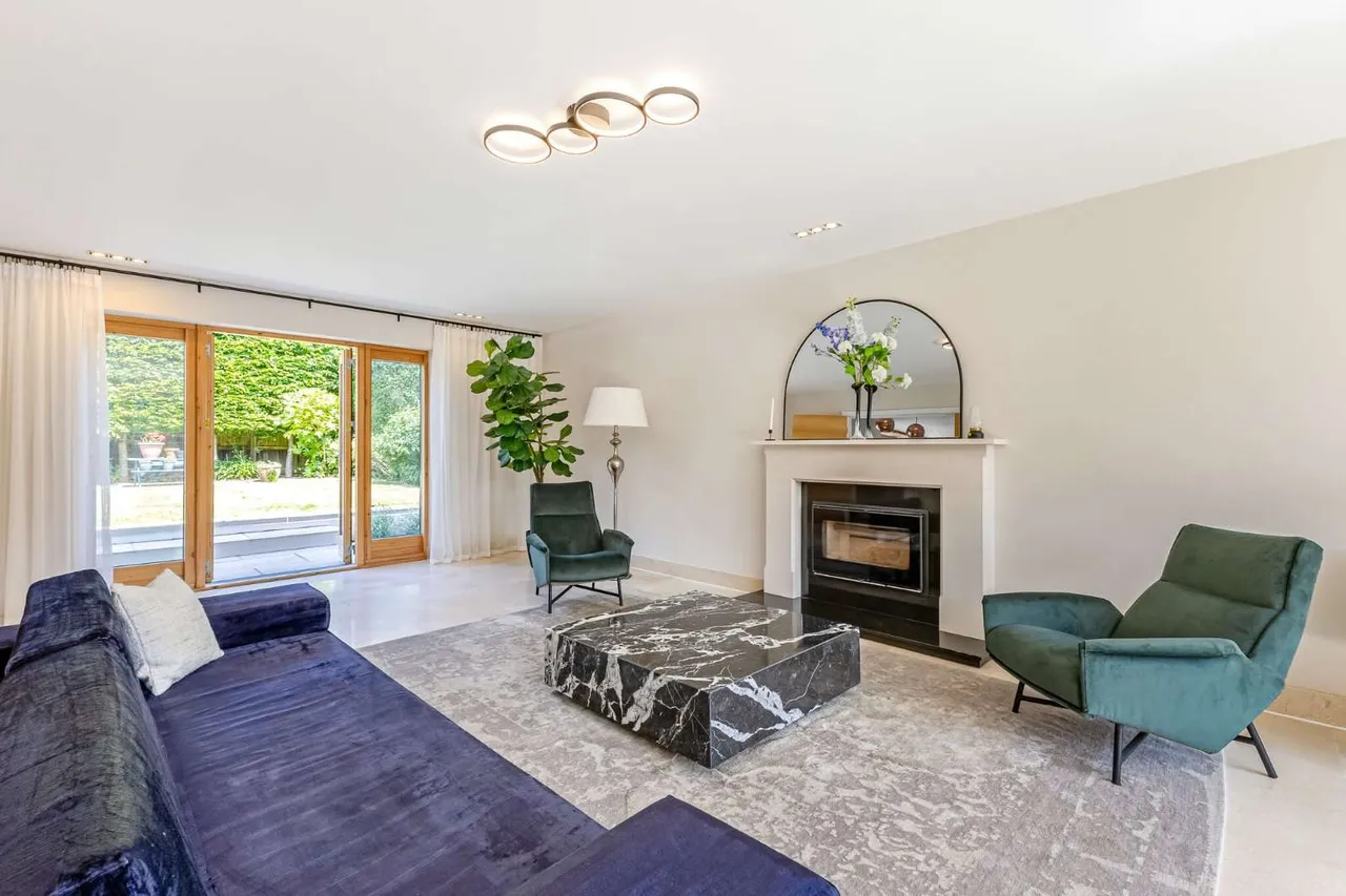 Ash Close, Walters Ash, Buckinghamshire, HP14 4TR, photo 7