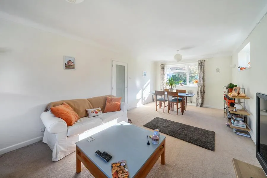 Blenheim Road, Oxford, OX33, photo 2