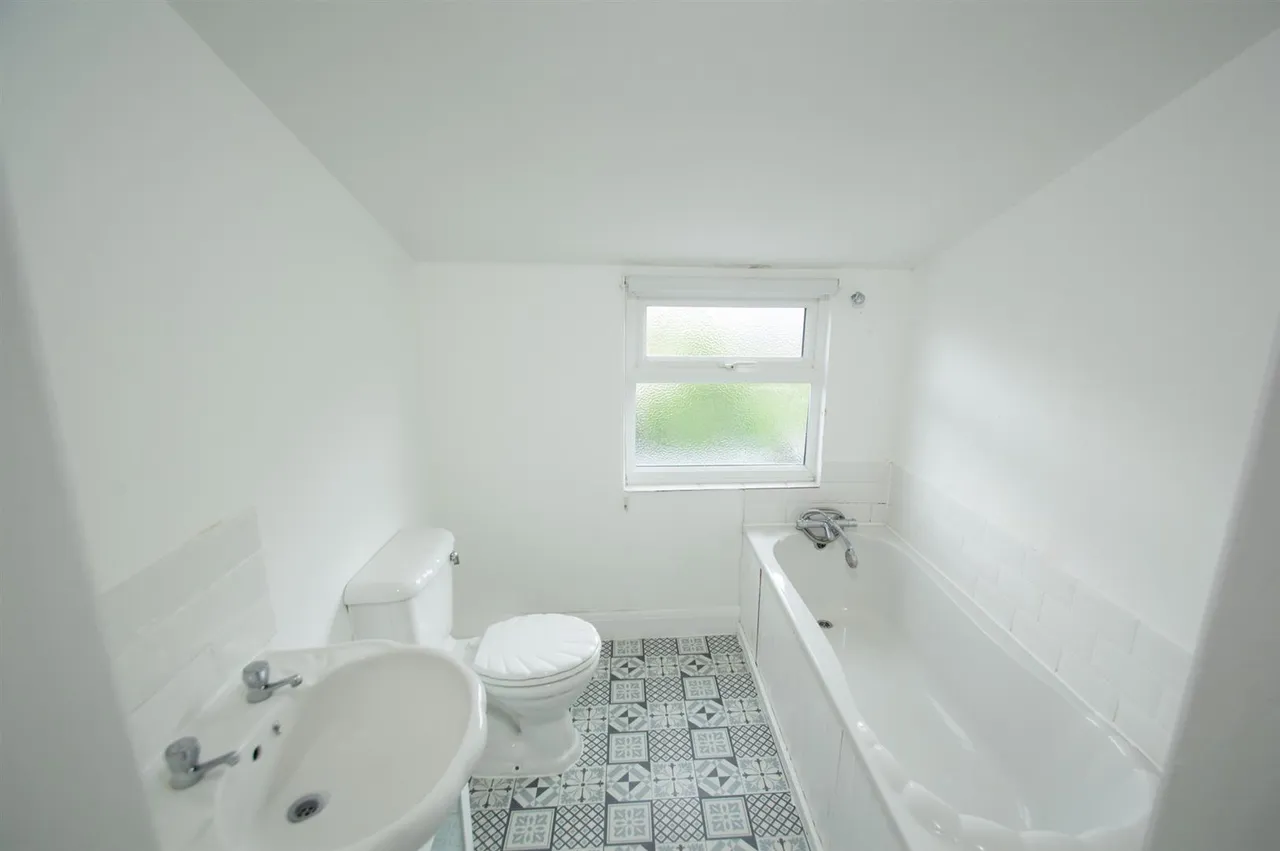 Eden Road, Haverhill, CB9, photo 9