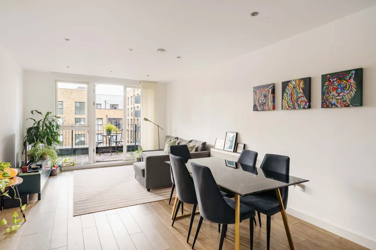 Bolinder Way, Berger Court, E3, photo 3