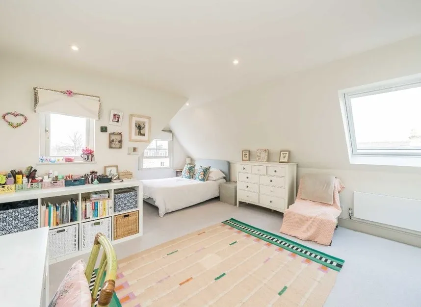 St. James's Road, Hampton Hill, TW12, photo 8