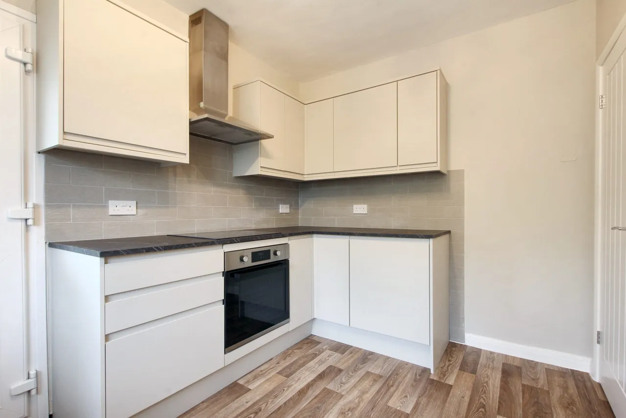 Flat 1, The Pines Parabola Road, Cheltenham, GL50 3BD, photo 8