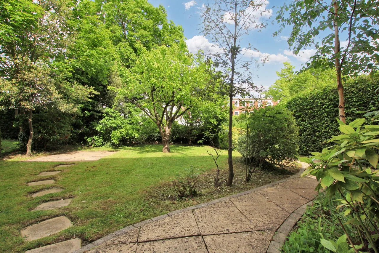 Flat 1, The Pines Parabola Road, Cheltenham, GL50 3BD, photo 9