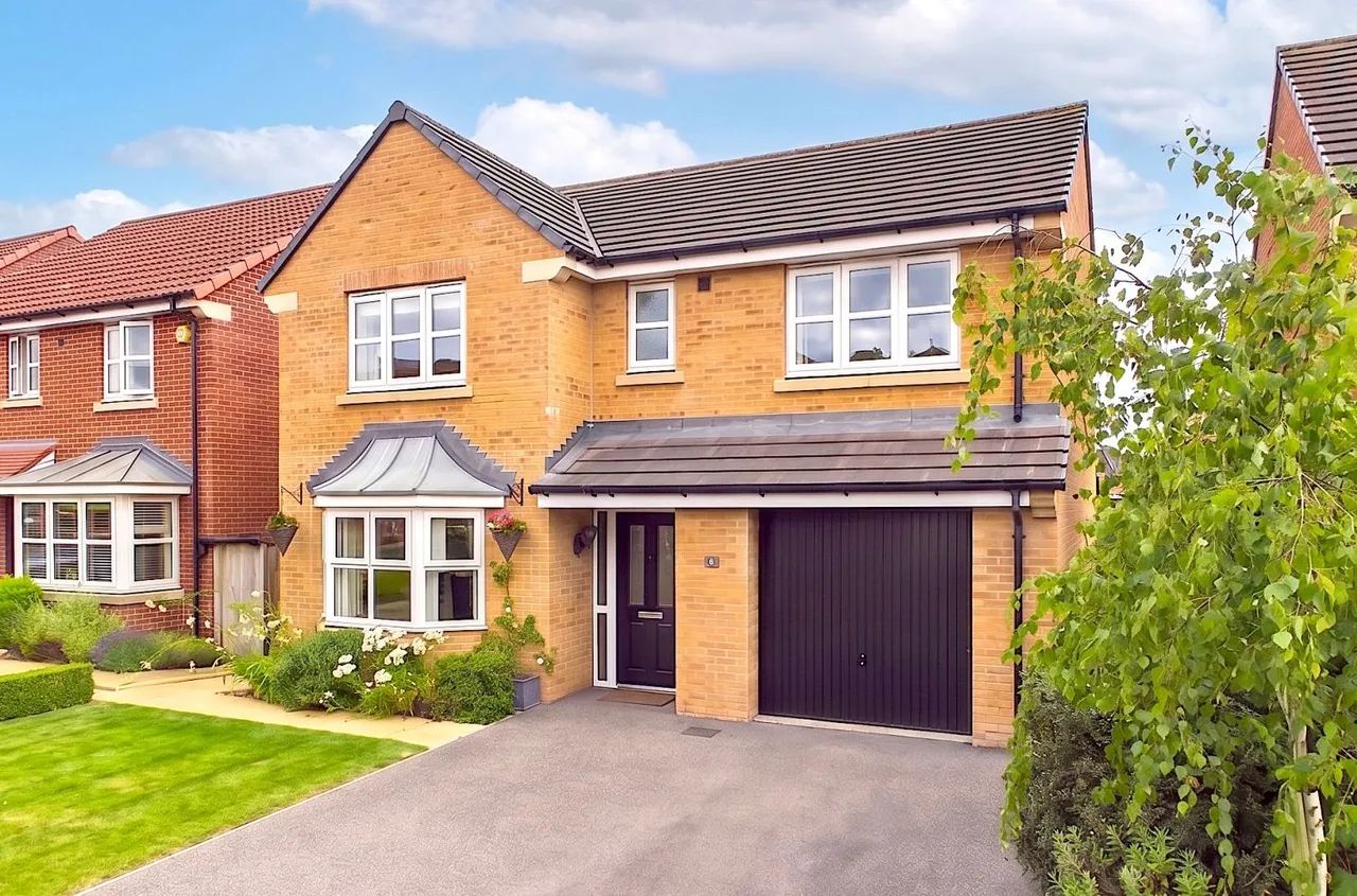4 bed house for sale, Tweengates Close, Pocklington, YO42