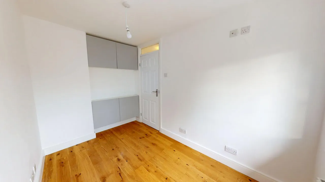 Baswich Crescent, Baswich, ST17, photo 13