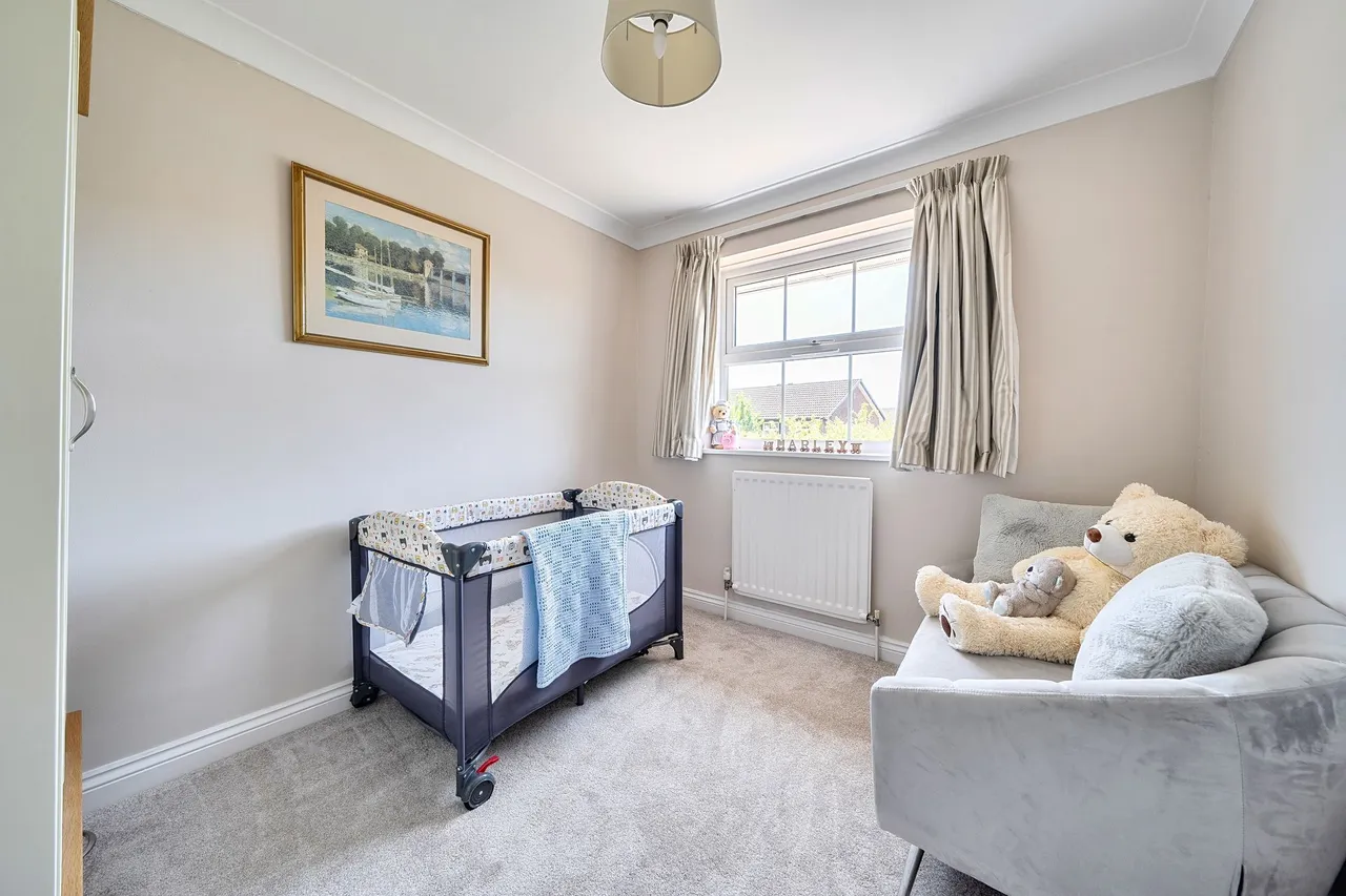 Oakmeadow Close, Emsworth, PO10, photo 11