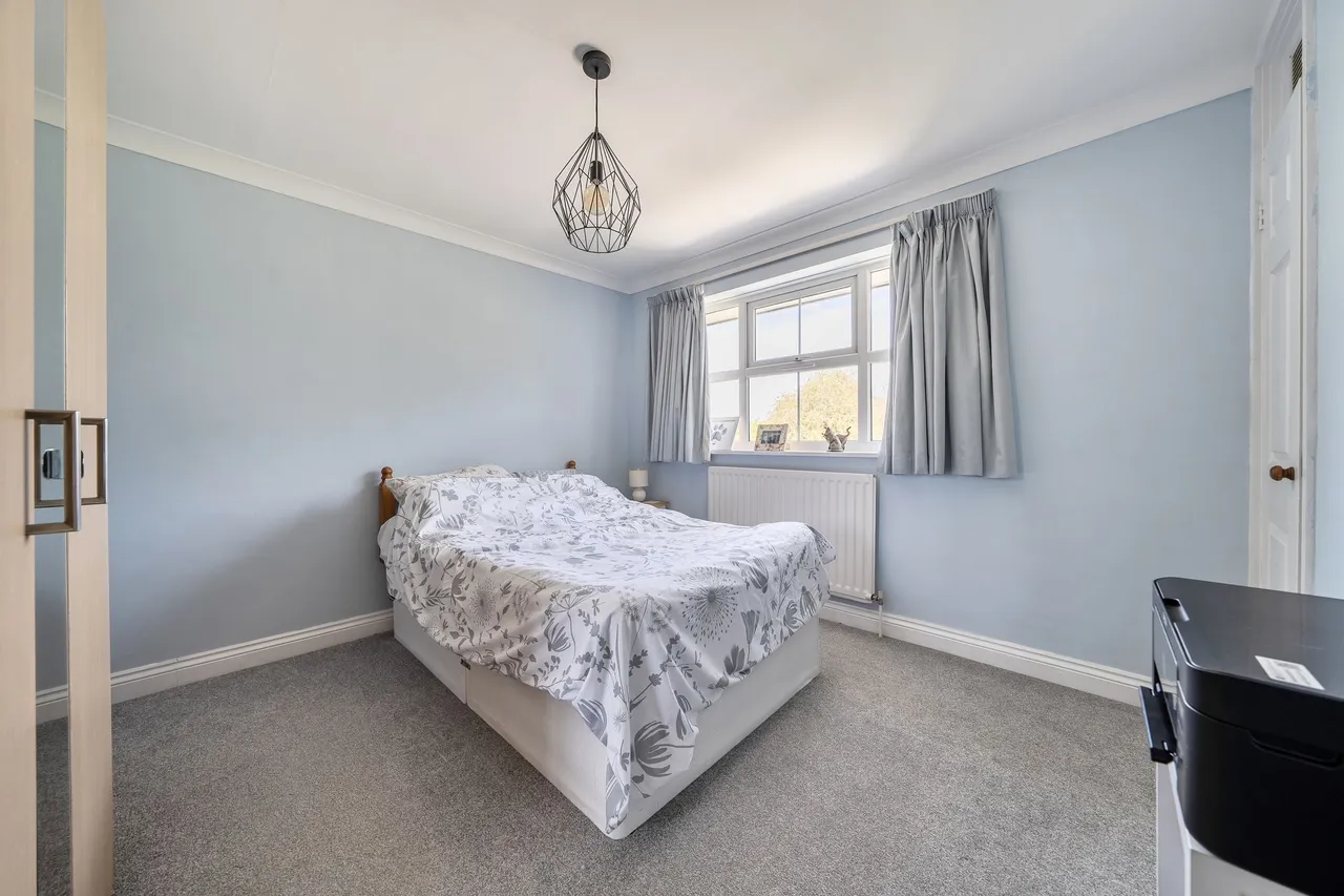 Oakmeadow Close, Emsworth, PO10, photo 10