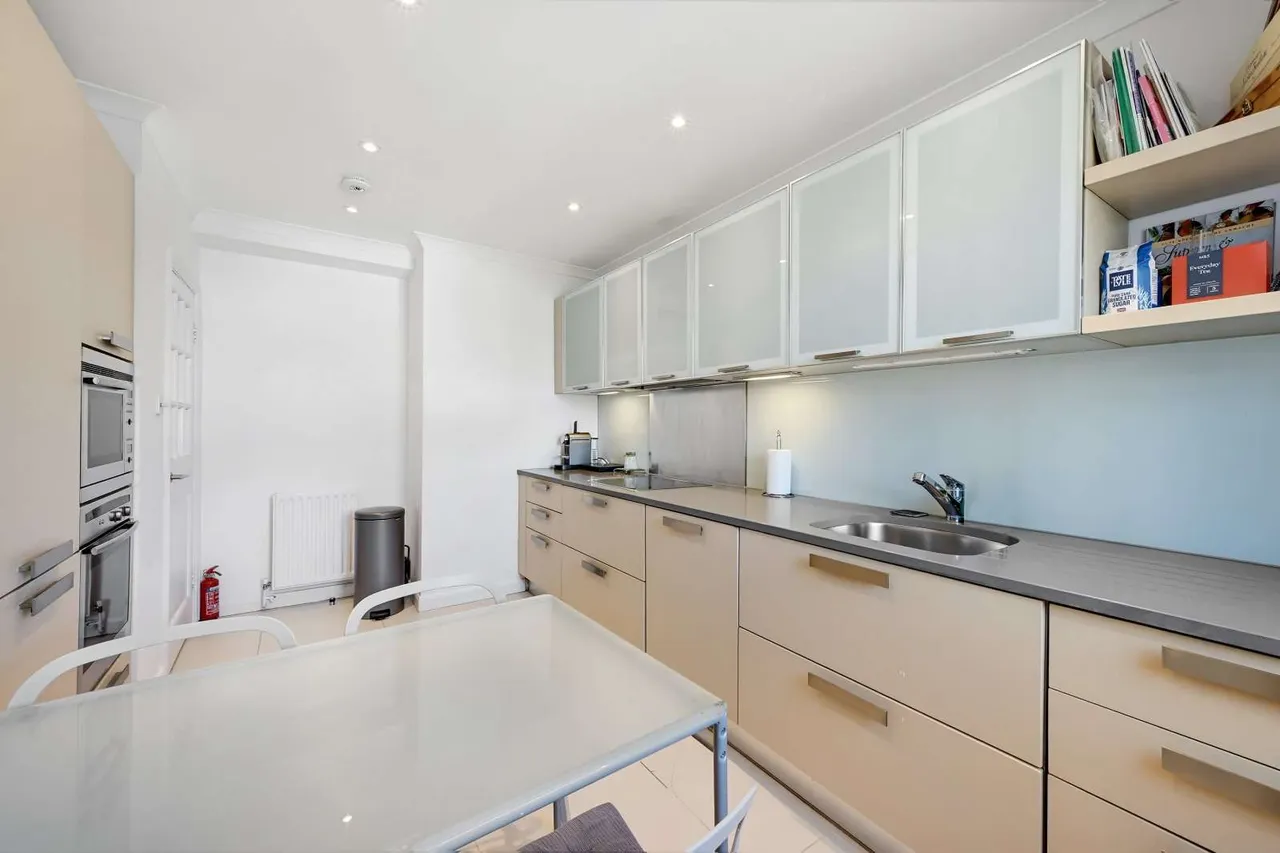 Holland Street, London, W8 4NF, photo 10