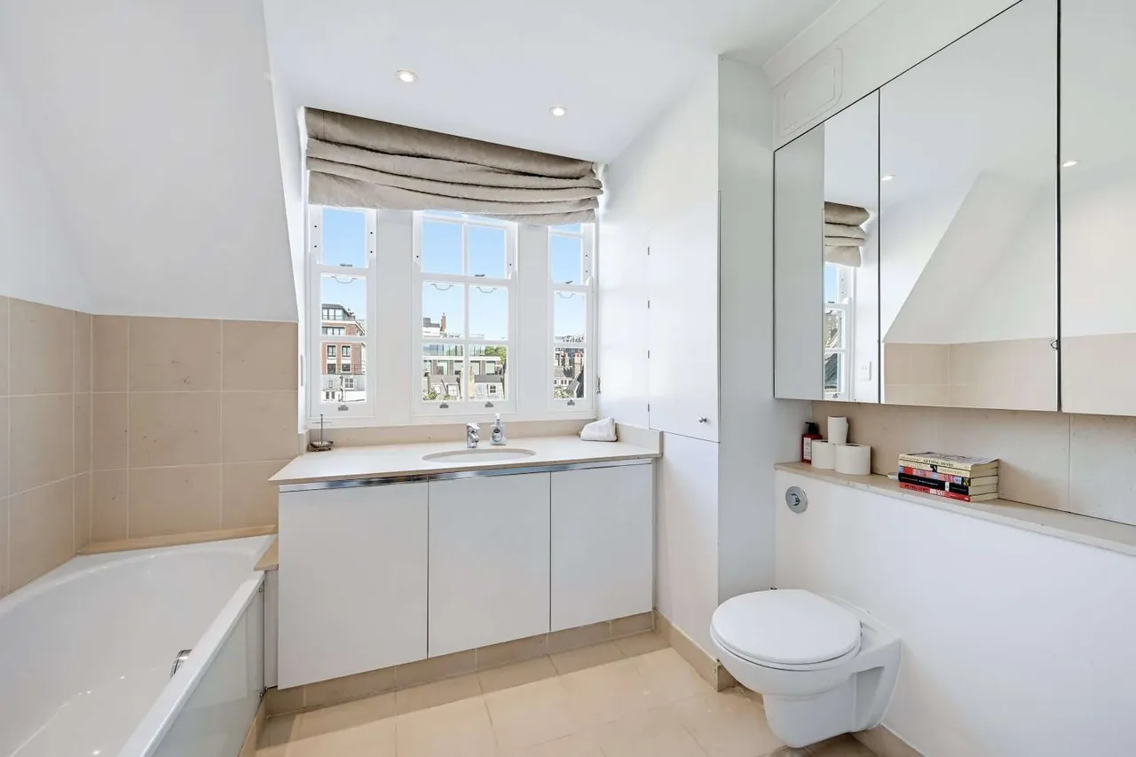 Holland Street, London, W8 4NF, photo 6