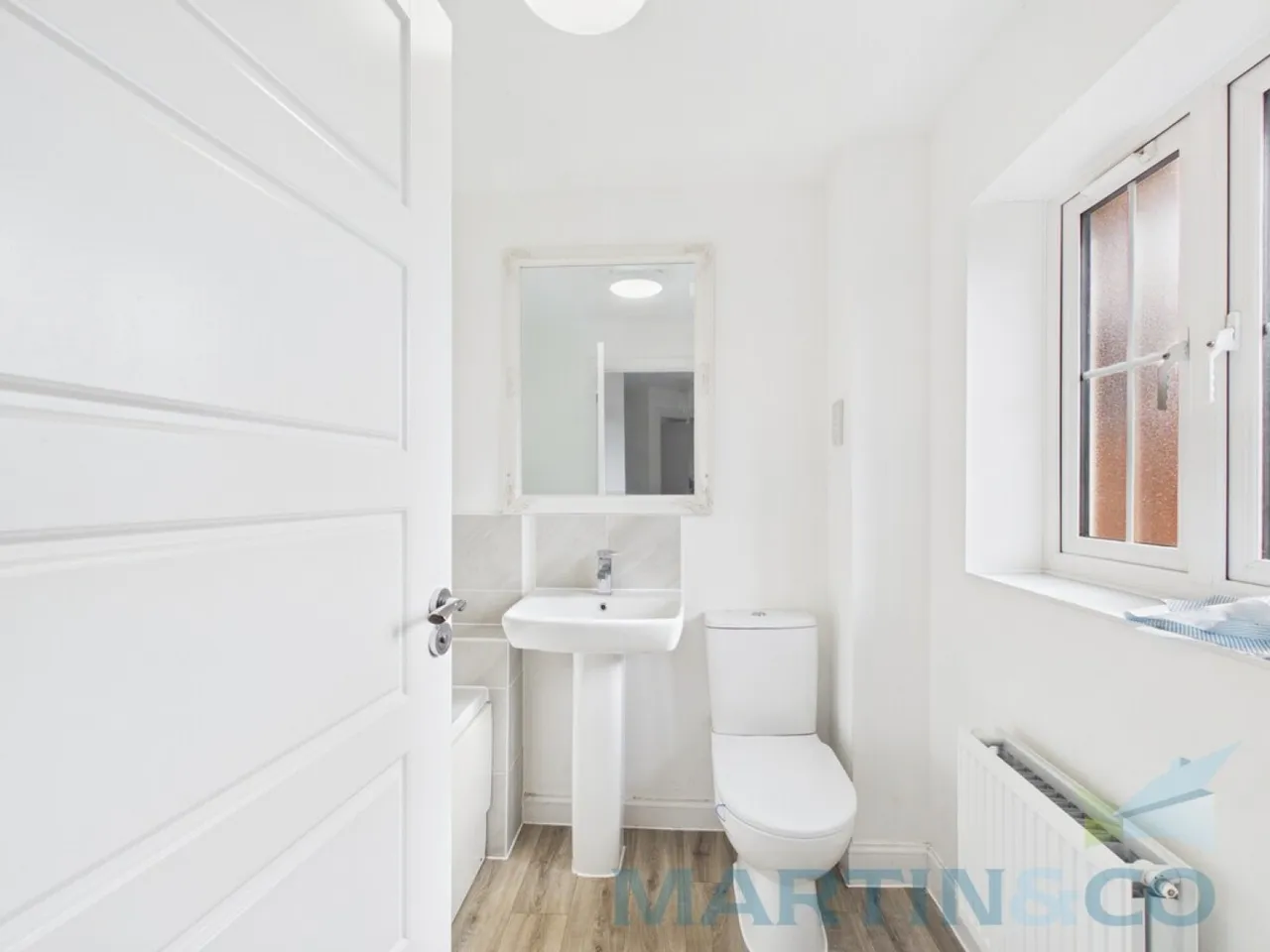 Thompson Drive, Storrington, RH20, photo 10