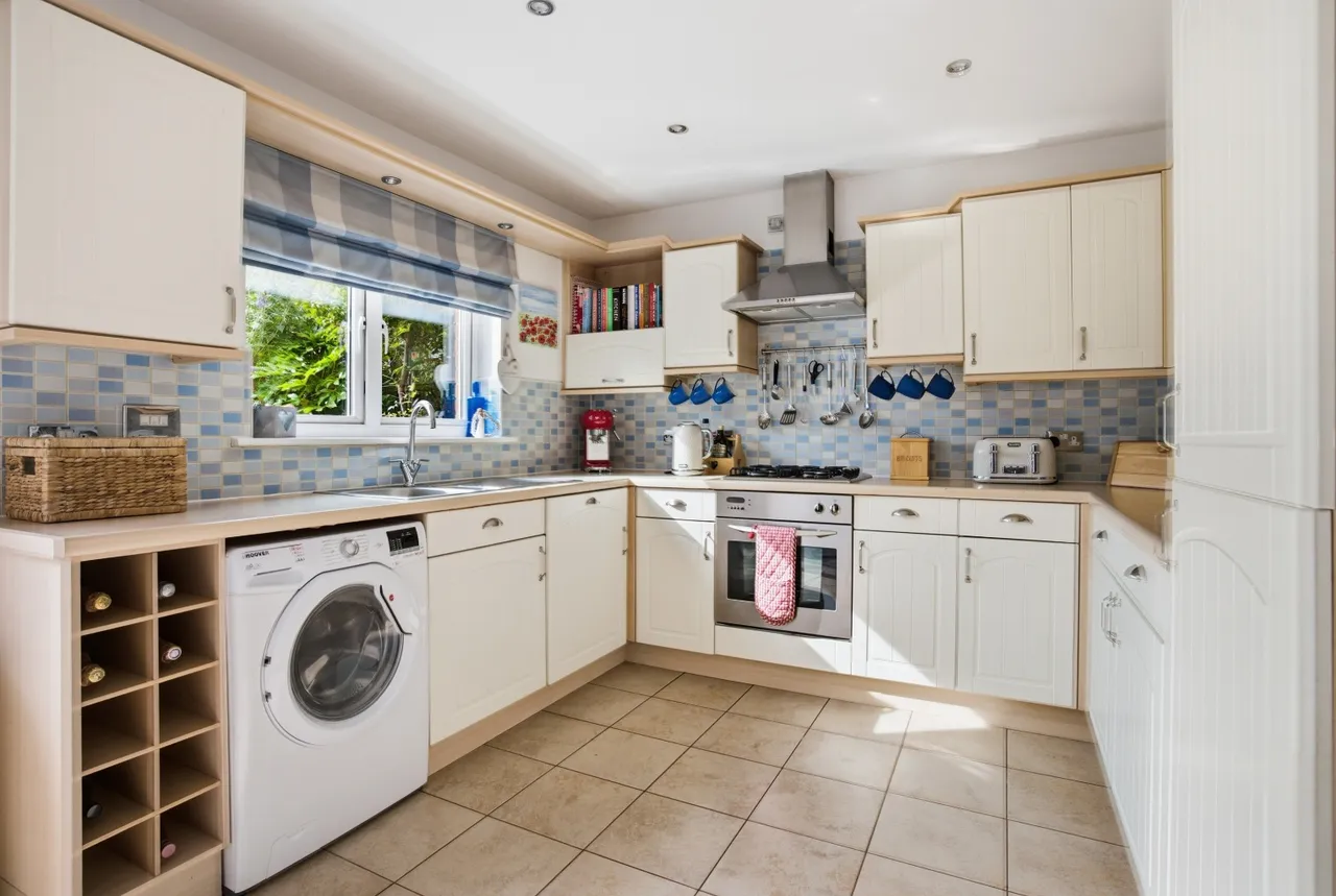 Peasehill Gait, Rosyth, KY11 2BD, photo 7
