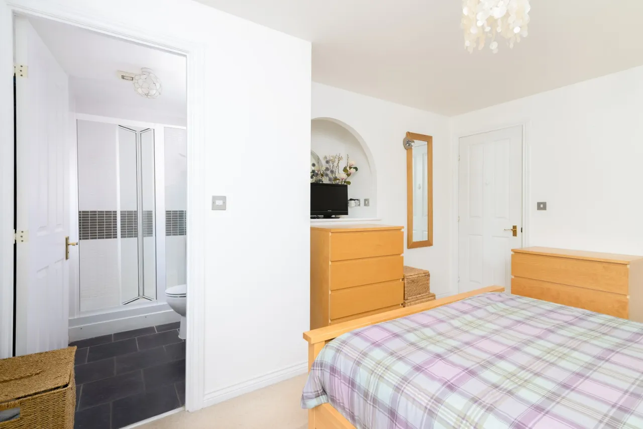Peasehill Gait, Rosyth, KY11 2BD, photo 13