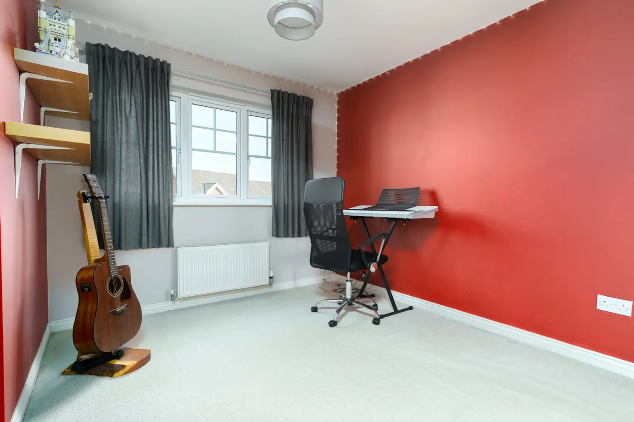Peasehill Gait, Rosyth, KY11 2BD, photo 21