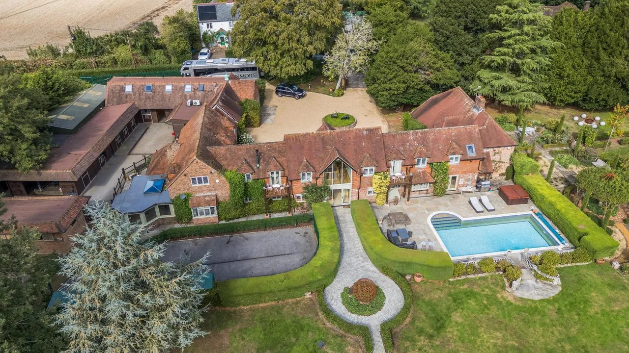 Lovedean, Hampshire, photo 2
