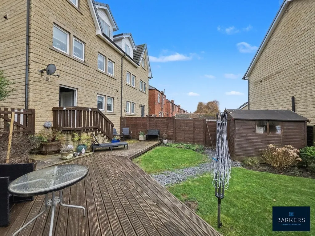 Leyland Road, Birstall WF17 9JW, photo 16