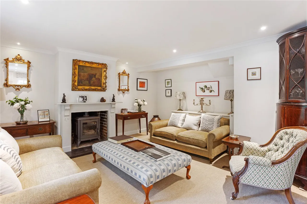 Milton Lilbourne, Pewsey, Wiltshire, SN9 5LQ, photo 2