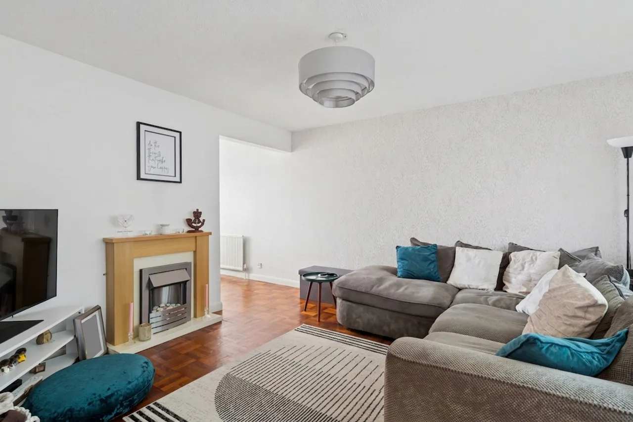 Woodcote Green, Downley, HP13, photo 3
