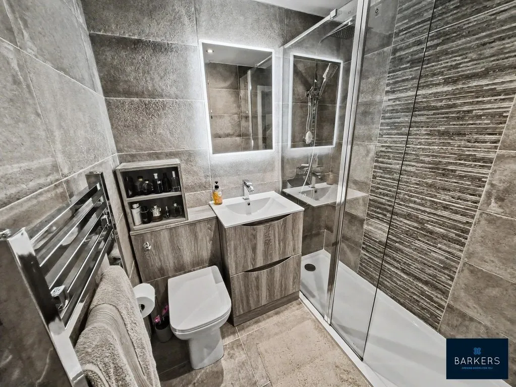 Brownhill Road, Birstall WF17 0QZ, photo 13